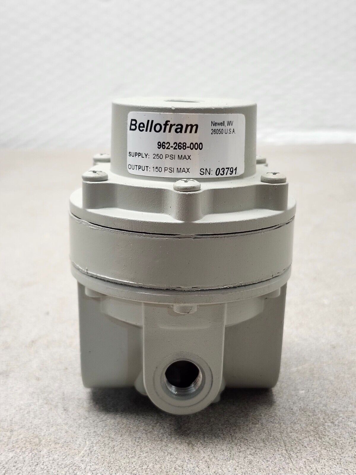 NEW IN BOX BELLOFRAM PRESSURE REGULATOR 962-268-000