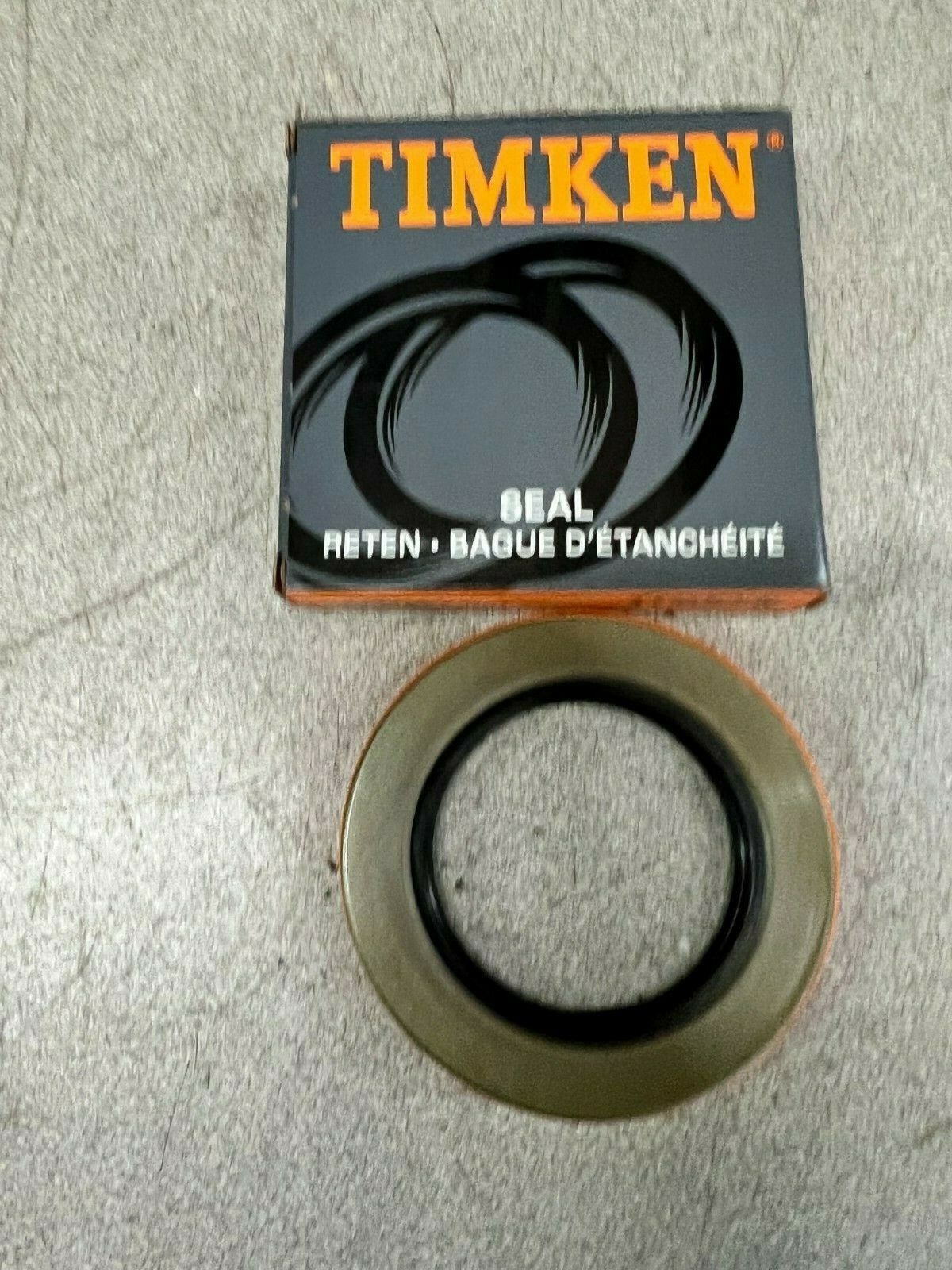 LOT OF 2 NEW IN BOX TIMKEN OILSEAL 440972