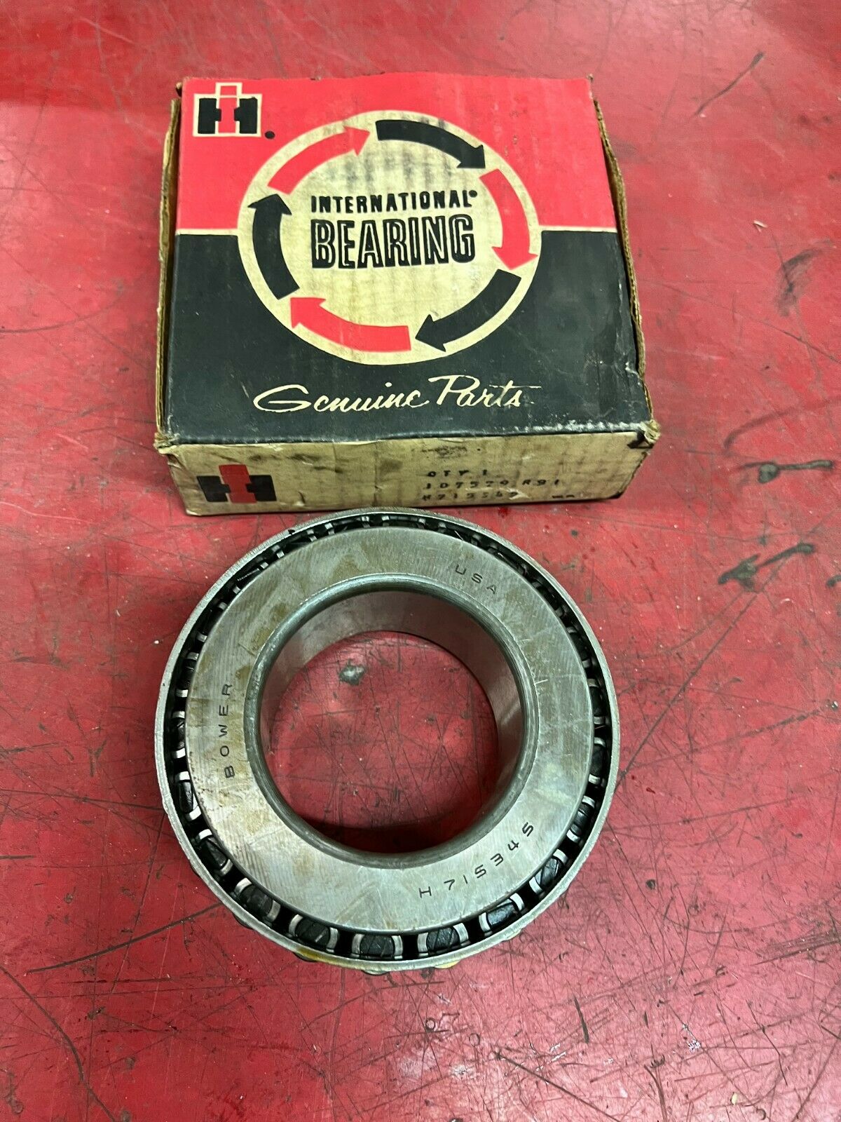 NEW IN BOX BOWER/INTERNATIONAL ROLLER BEARING 107579 R91 H715345