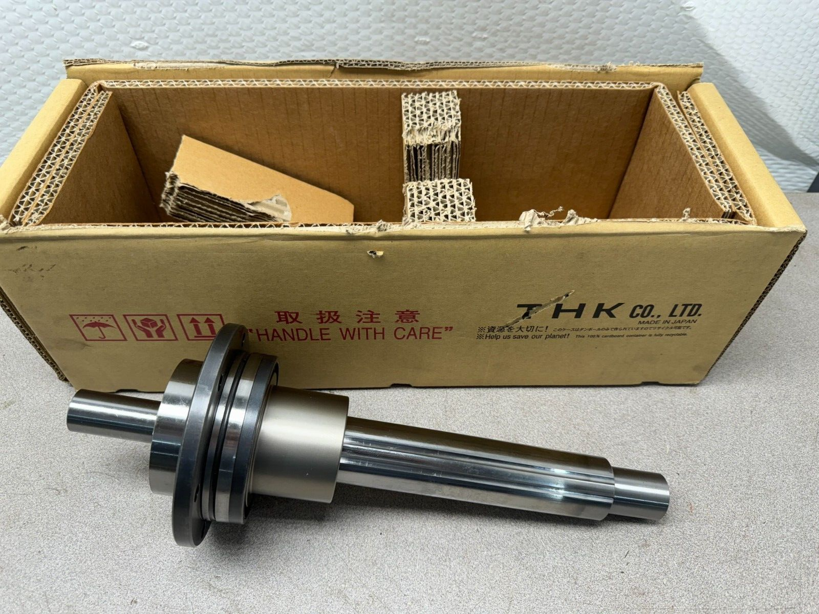 NEW THK ROTARY BALL SPLINE LTR40UUZZCMA+365L