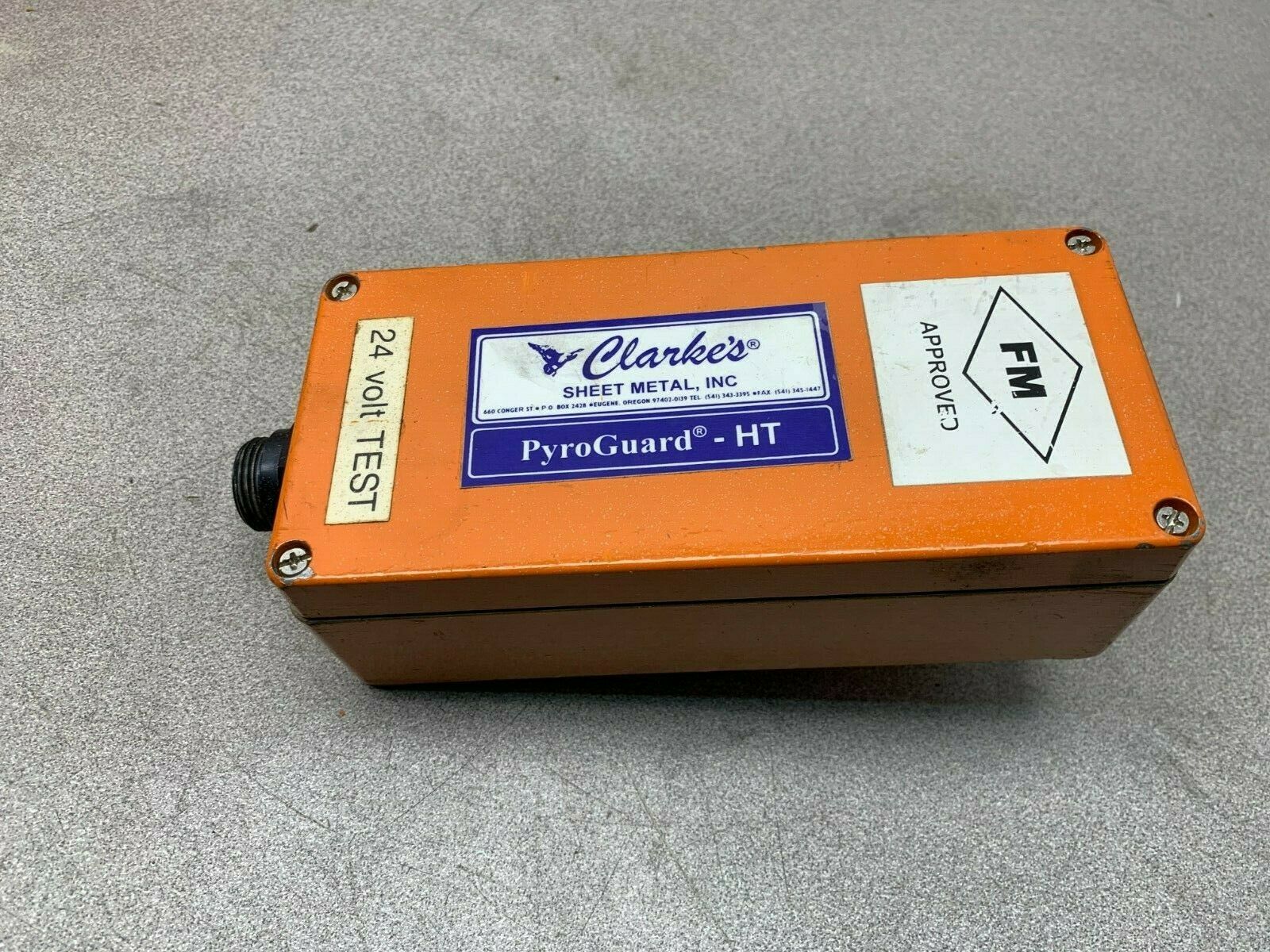 USED CLARKS PYROGUARD 7001-00200