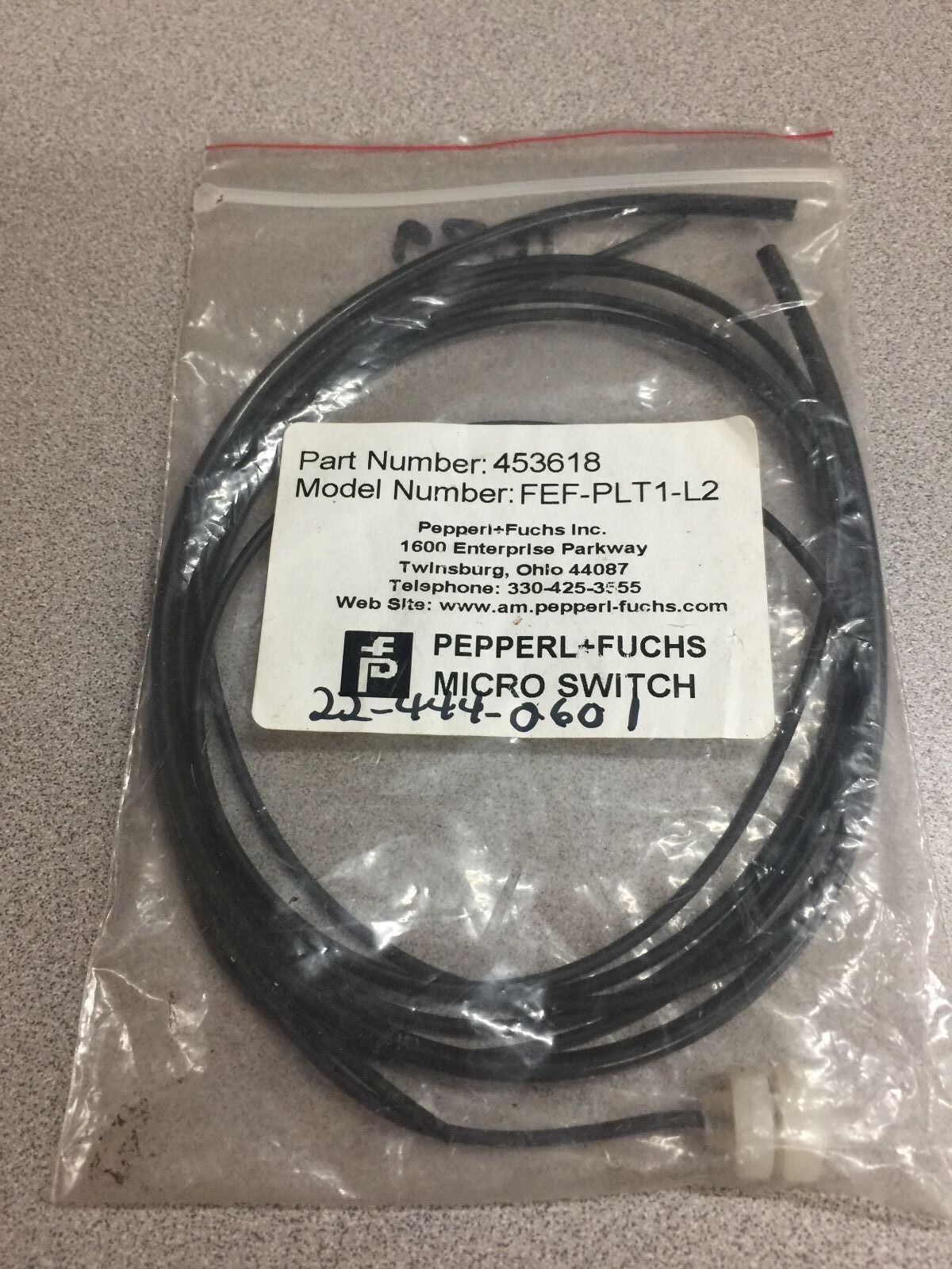 NEW IN PACKAGE PEPPERL+FUCHS MICRO SWITCH FEF-PLT1-L2