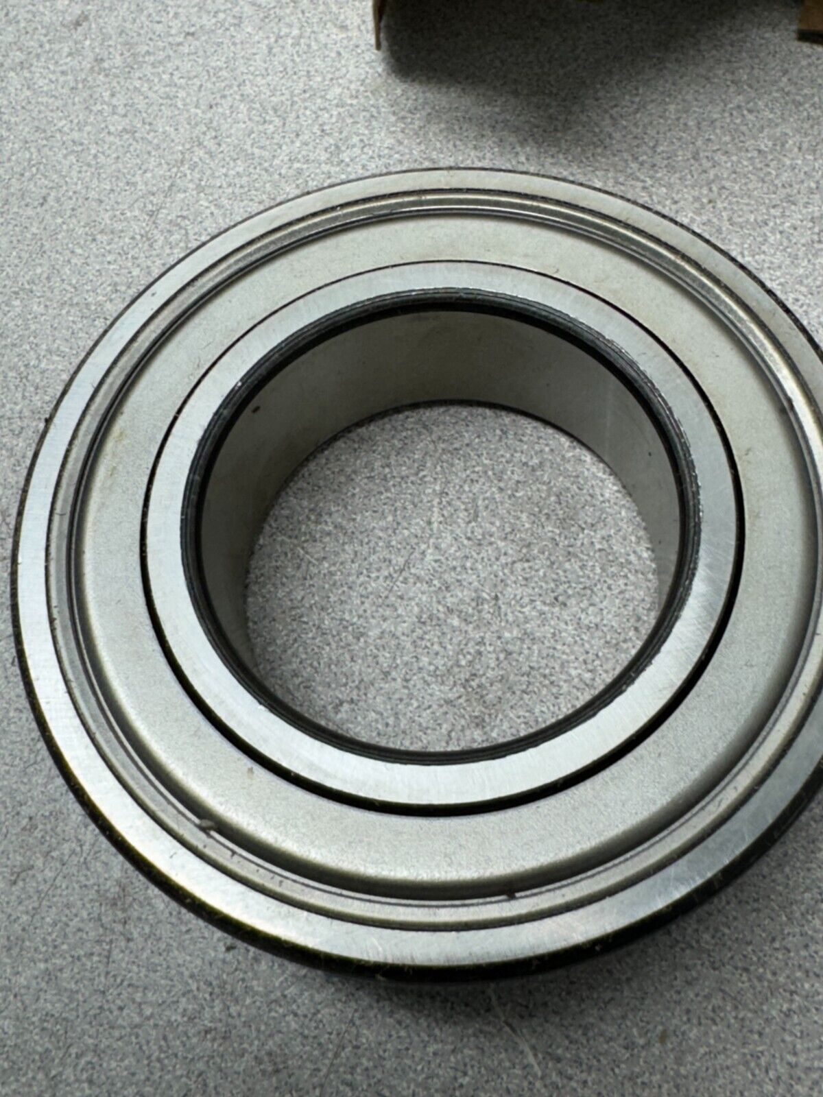 NEW IN BOX NDH BEARING C 8511