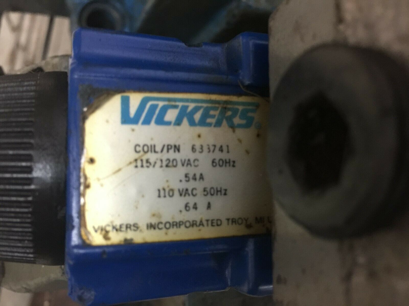 USED VICKERS HYDRAULIC SOLENOID VALVE DG5S-8-6B-M-W-B-20 *MISSING FACEPLATE*