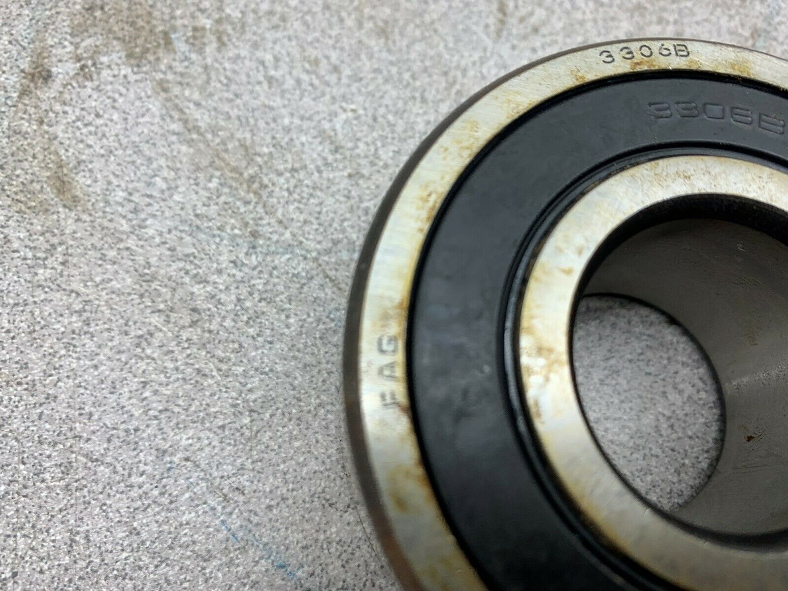 NEW NO BOX FAG BEARING 3306B