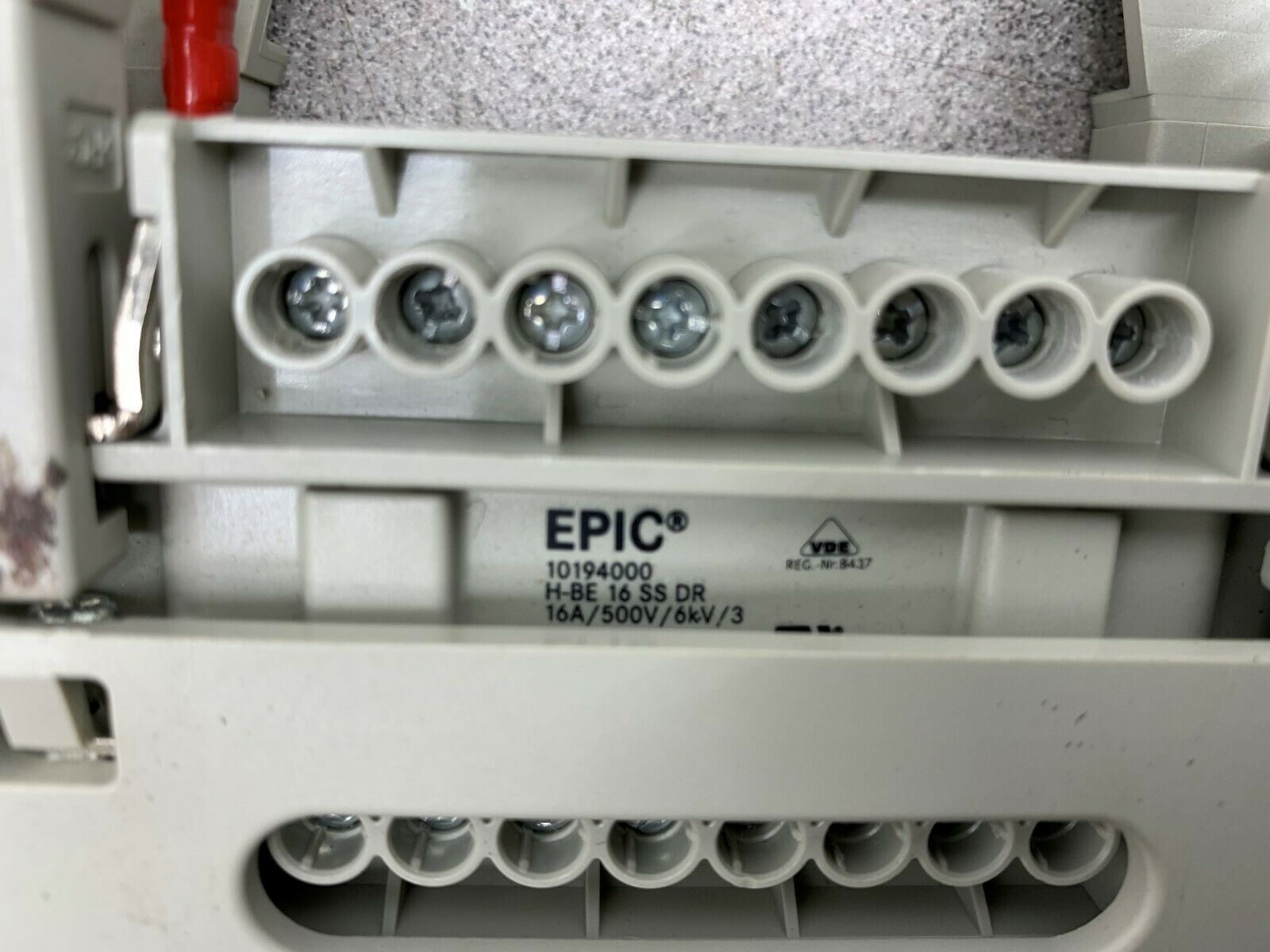 NEW TAKEOUT EPIC CONNECTOR ASSEMBLY 10194000 H-BE 16 SS DR