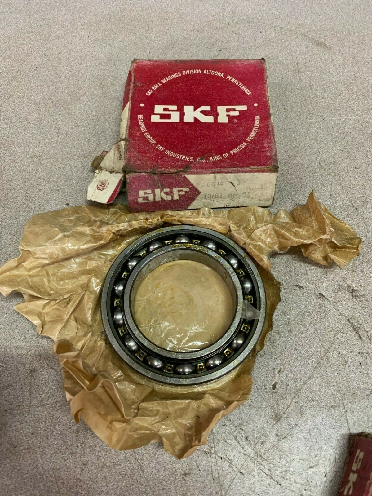 NEW IN BOX SKF DEEP GROOVE BALL BEARING 6014 J