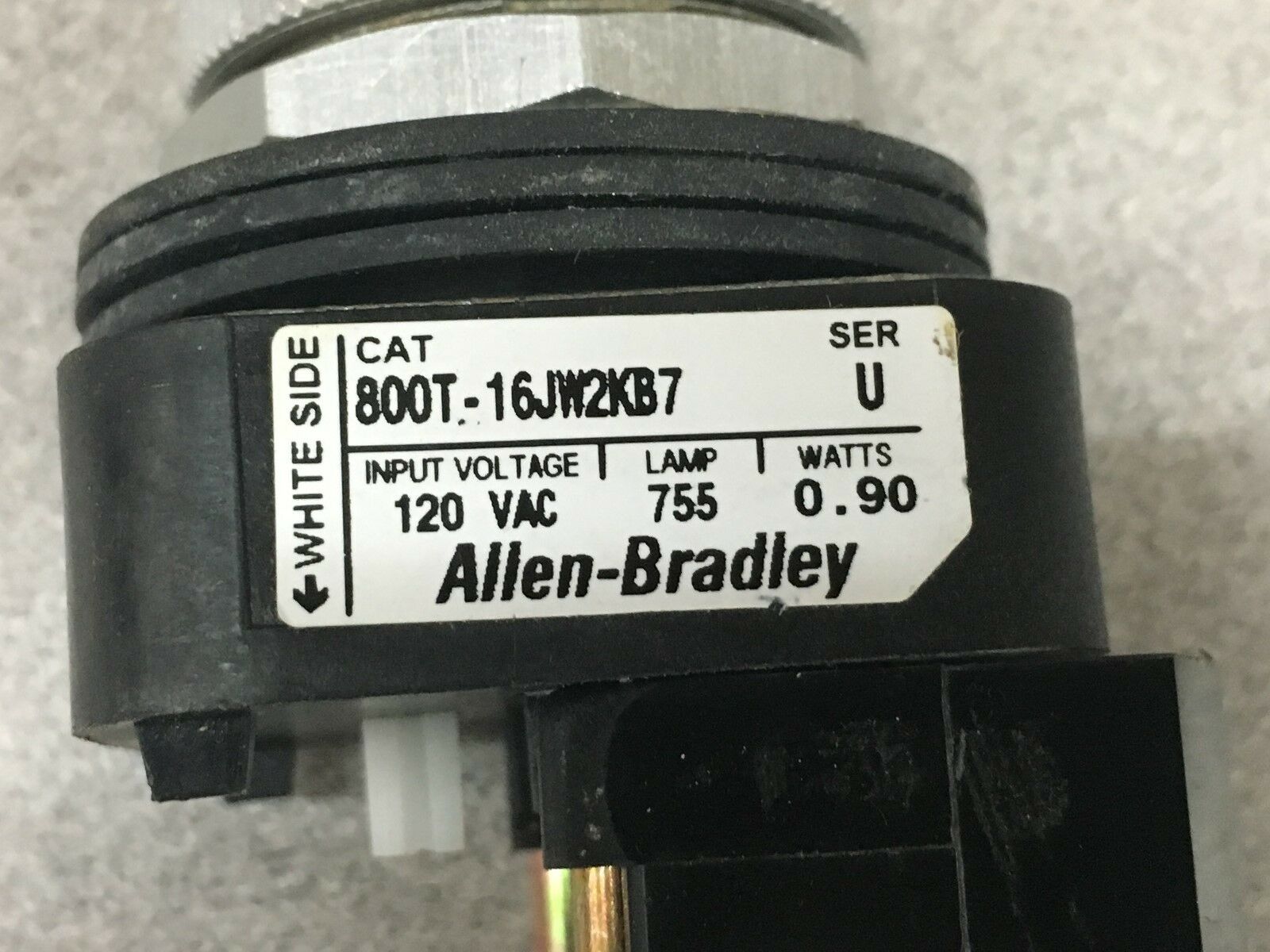 NEW NO BOX ALLEN-BRADLEY SELECTOR SWITCH 800T-16JW2KB7 SERIES U