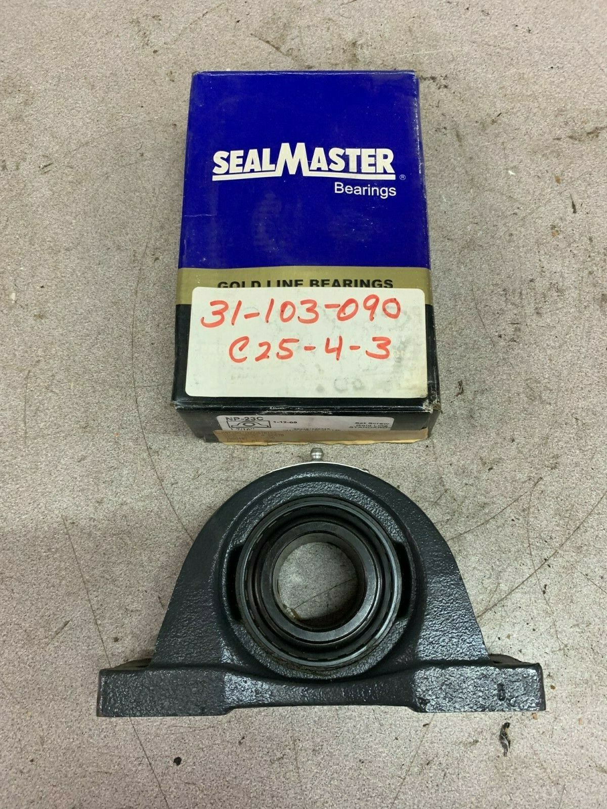 NEW IN BOX SEALMASTER PILLOW BLOCK BEARING NP-23C