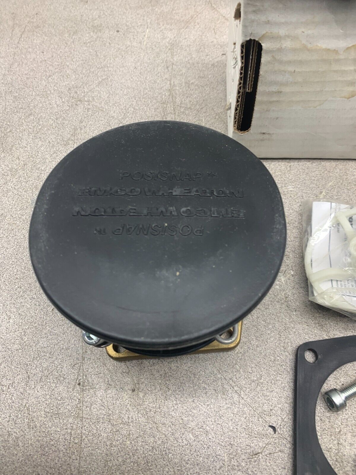 NEW IN BOX MORELECH INTERNATIONAL ADAPTER & CAP 300351P
