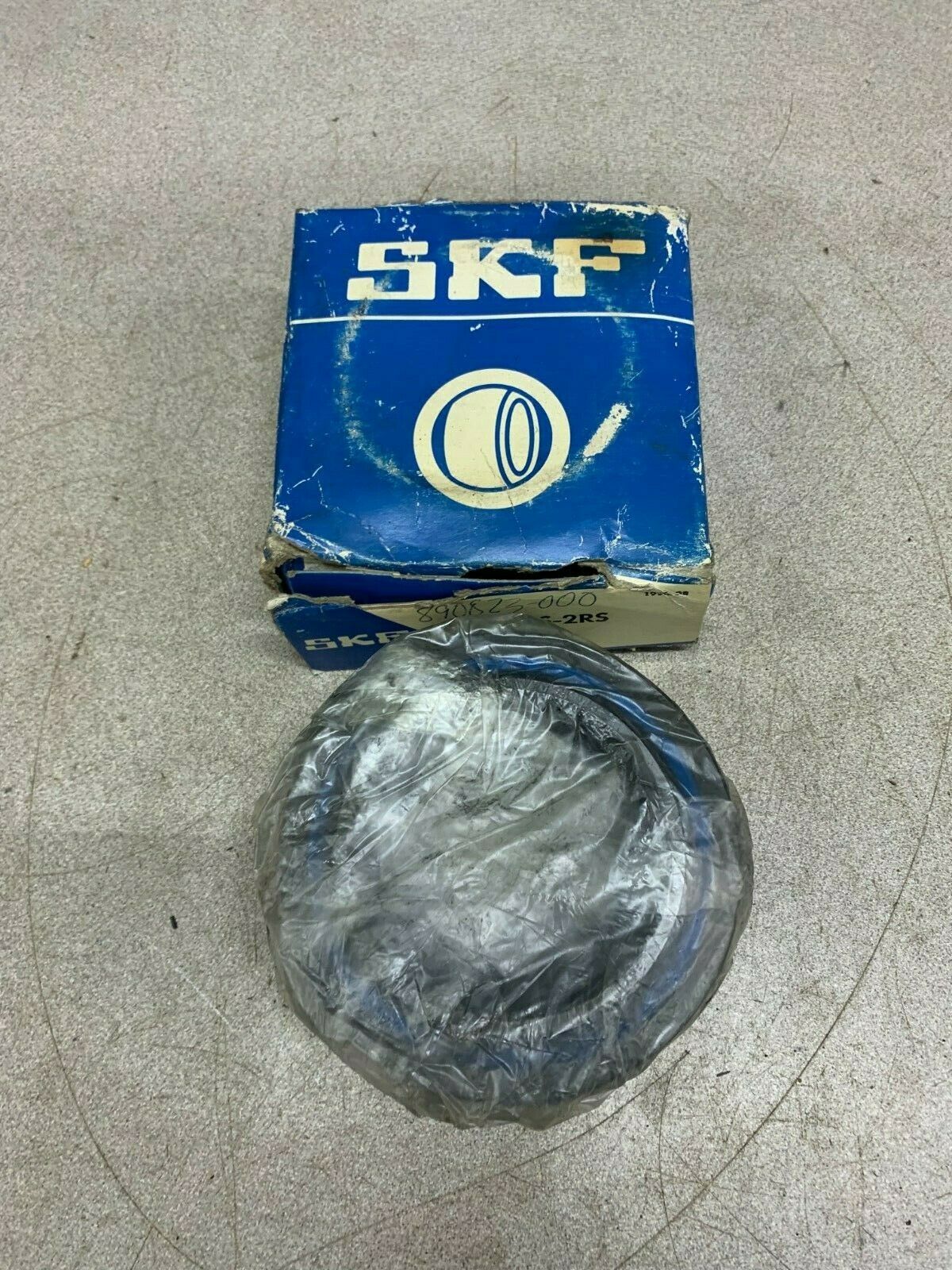 NEW IN BOX SKF BUSHING BEARING GE 80 ES-2RS