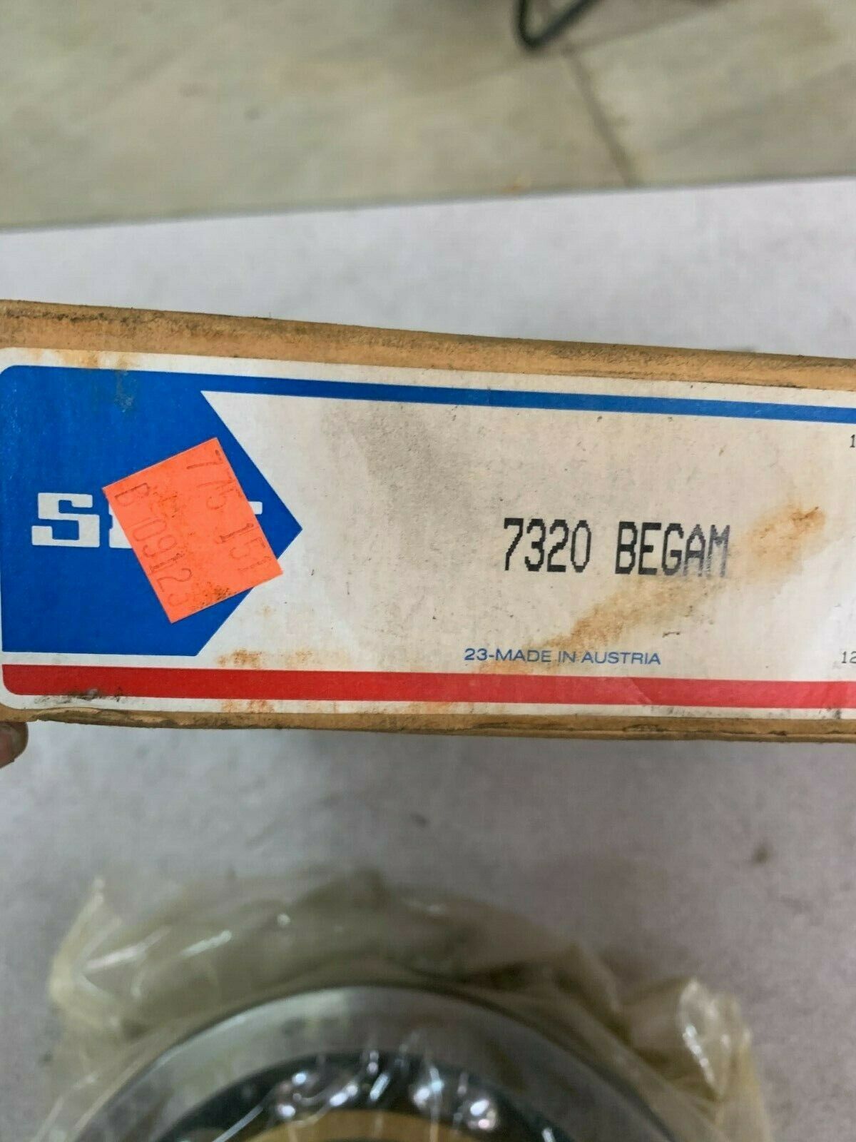 NEW IN BOX SKF ANGULAR CONTACT BEARING 7320 BEGAM