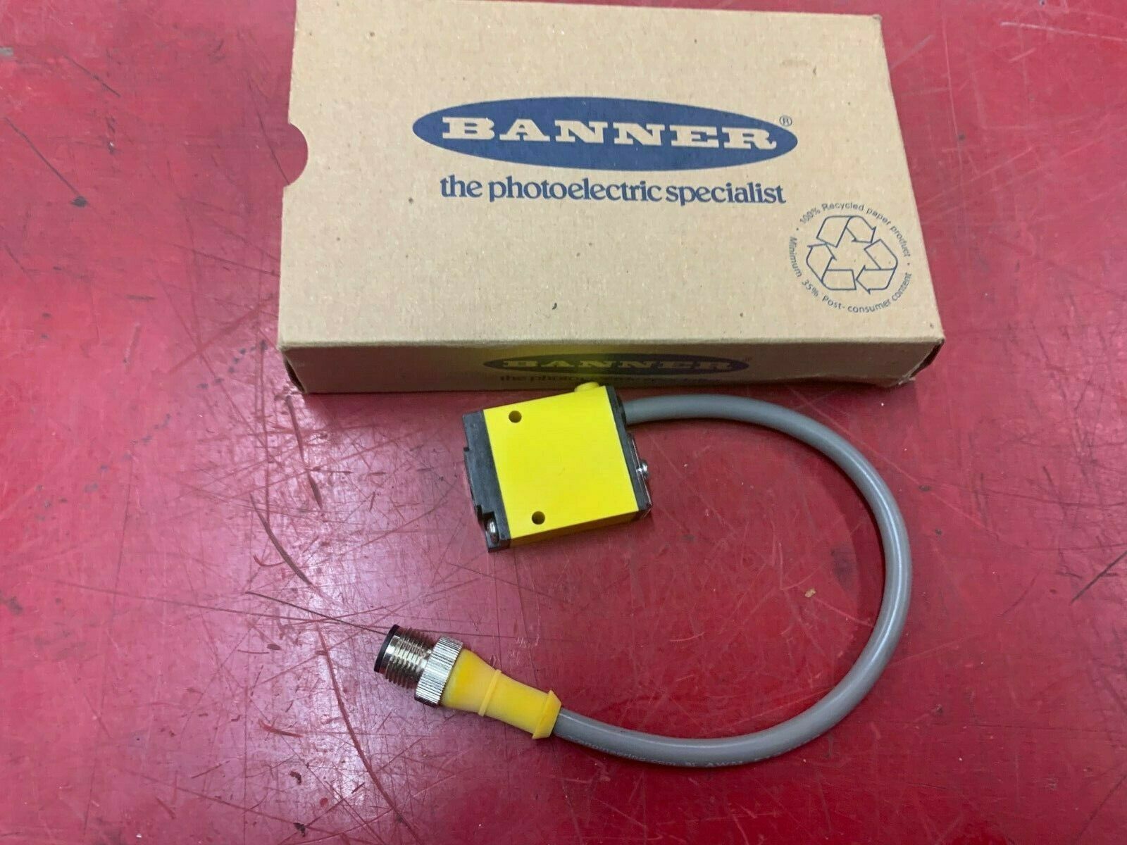 NEW IN BOX BANNER 69489 SENSOR SM312WGDP