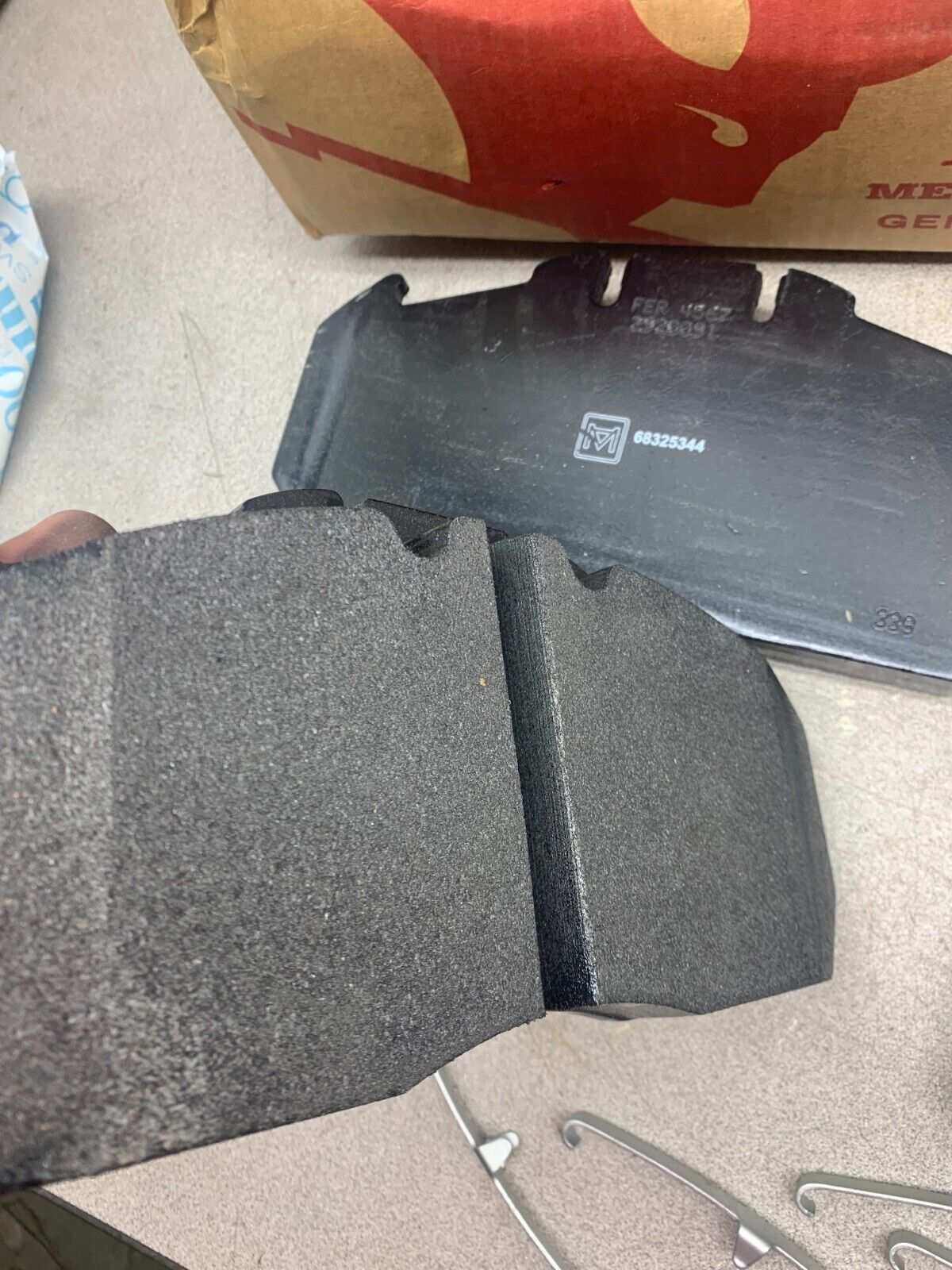 NEW IN BOX MERITOR BRAKE PAD KIT MDP5097