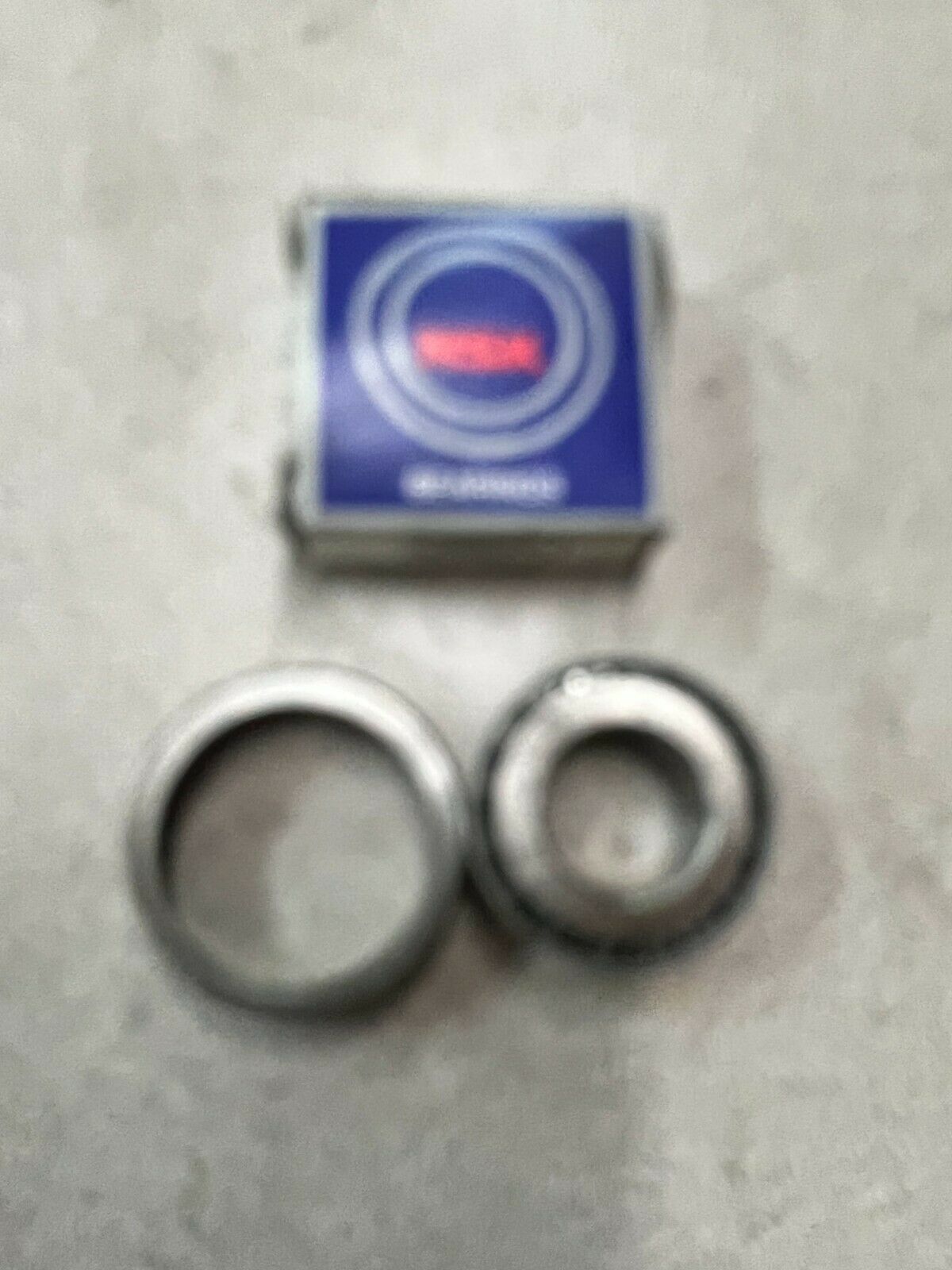 NEW IN BOX NSK HR32004XJ BEARING WITH RACE 32004XJ