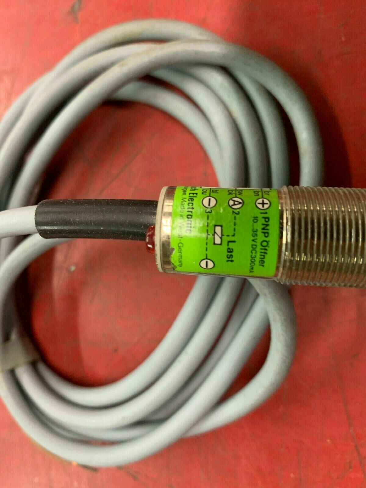 NEW NO BOX SCHONBUCH ELECTRONIC SENSOR 67662072