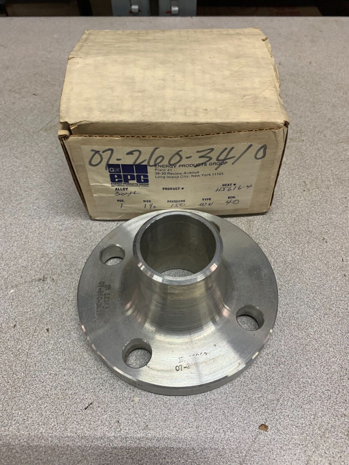 NEW IN BOX EPG PIPE FLANGE 1F 1-1/2" 150 A182 F304L HJ666 SCH-40