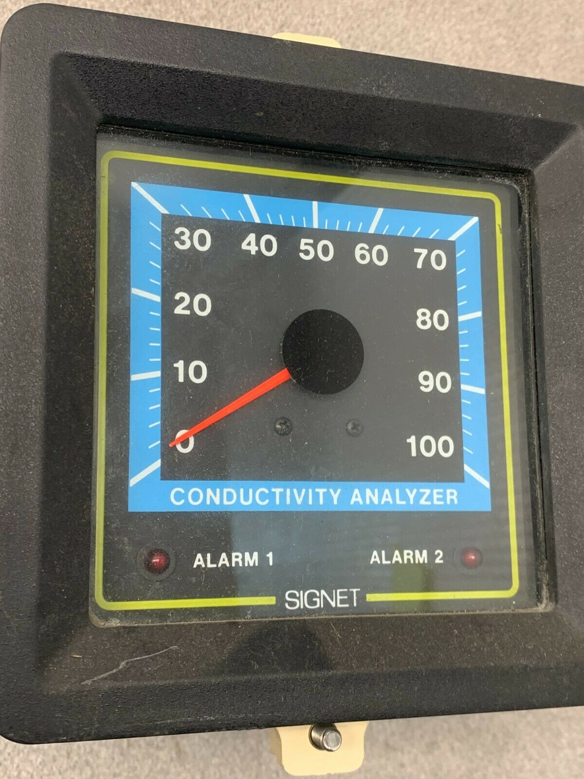 USED SIGNET SCIENTIFIC Conductivity Analyzer 3-9859.100