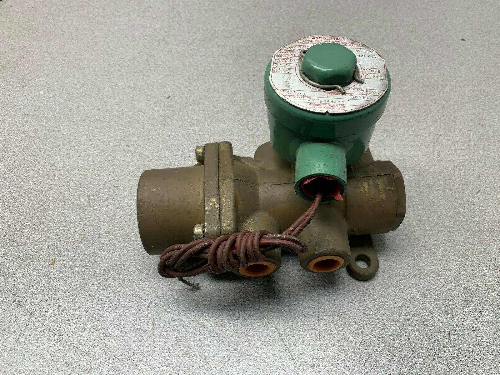 NEW NO BOX ASCO 3/8" PIPE 110/120V. SOLENOID VALVE FT8344A73