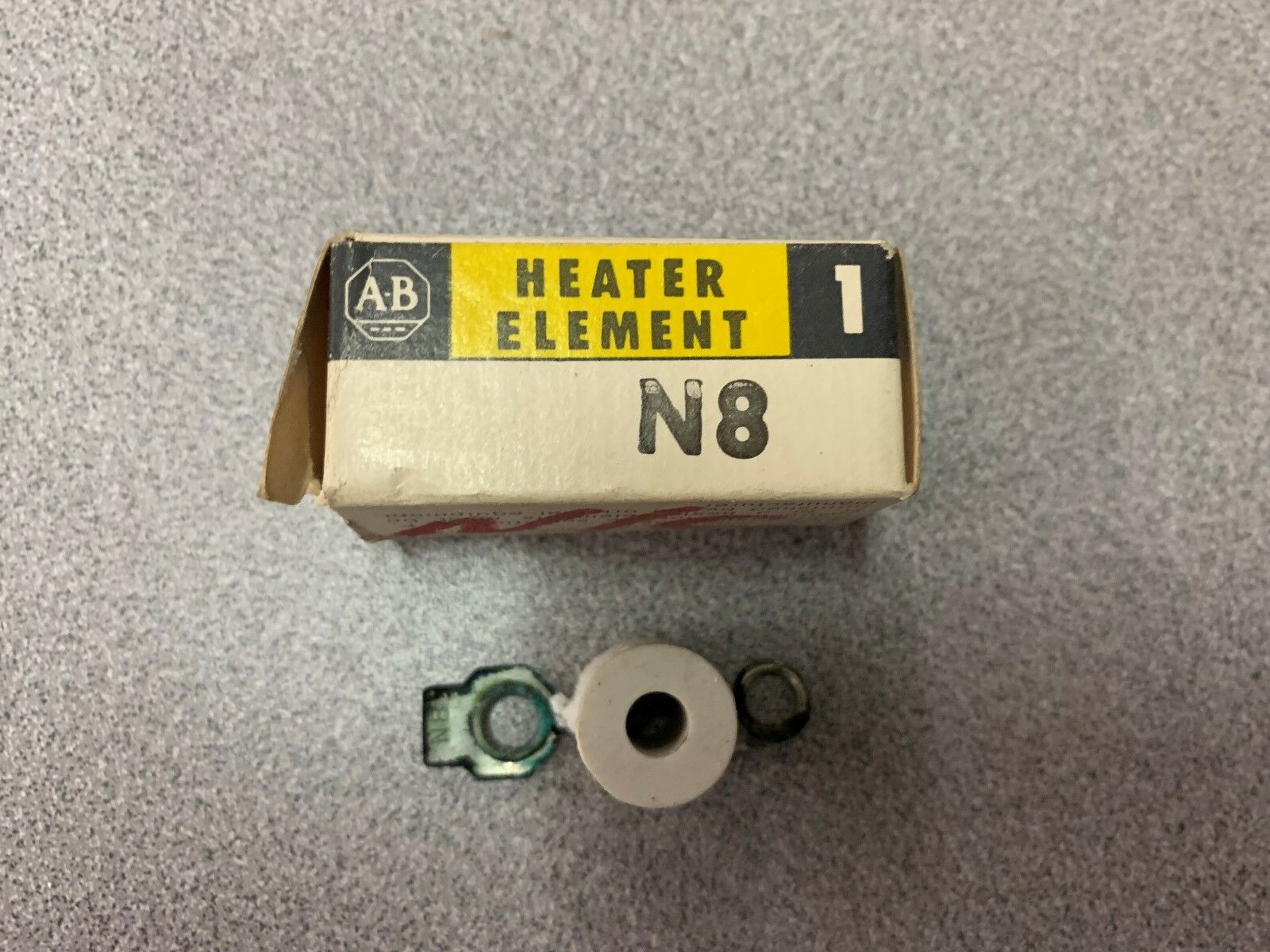 LOT OF 9 NEW IN BOX ALLEN BRADLEY HEATER ELEMENT N8