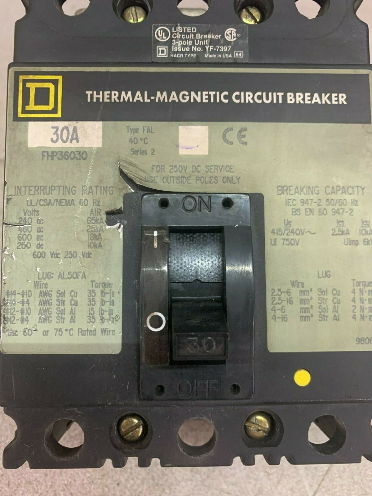 USED SQUARE D 30AMP THERMAL-MAGNETIC CIRCUIT BREAKER FHP36030