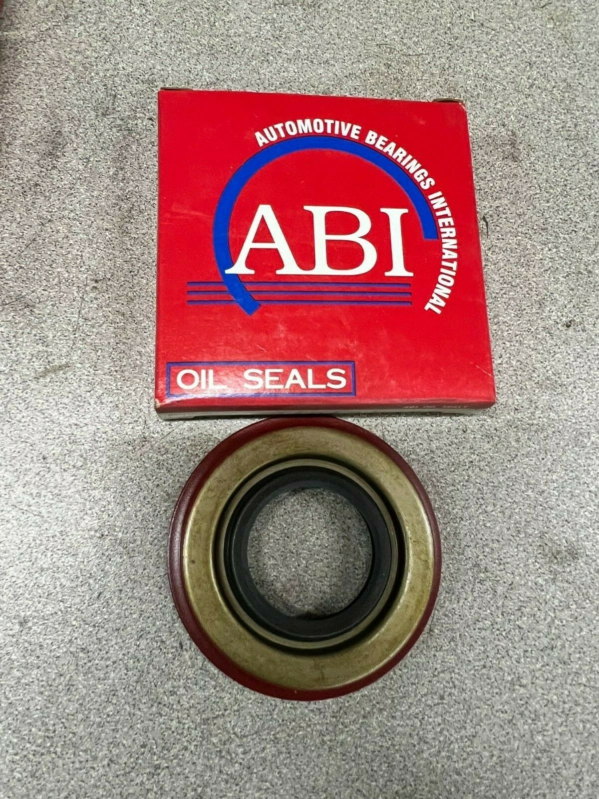 LOT OF 5 NEW IN BOX ABI OILSEAL 710101