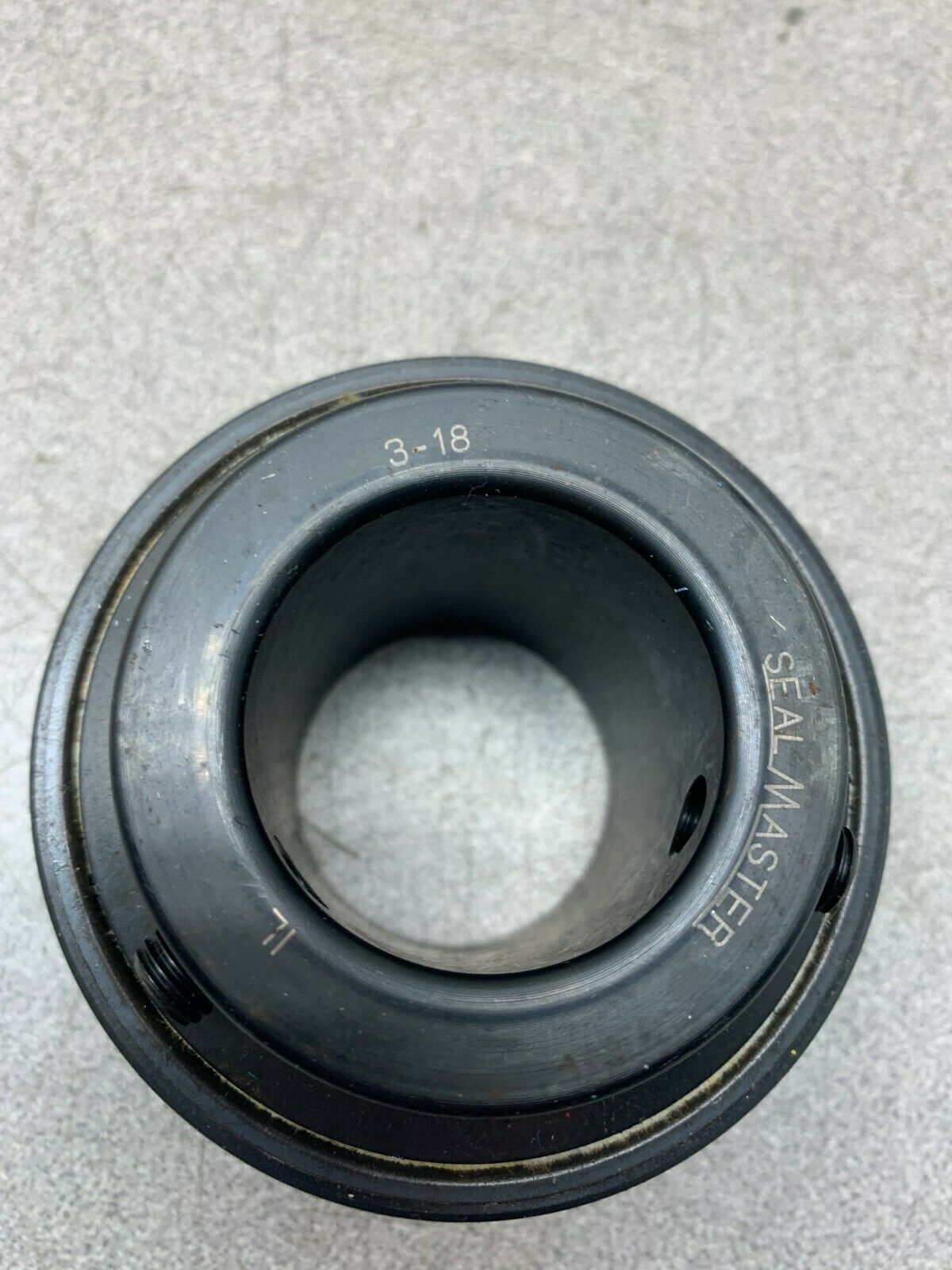 NEW NO BOX SEALMASTER INSERT BEARING 3-18