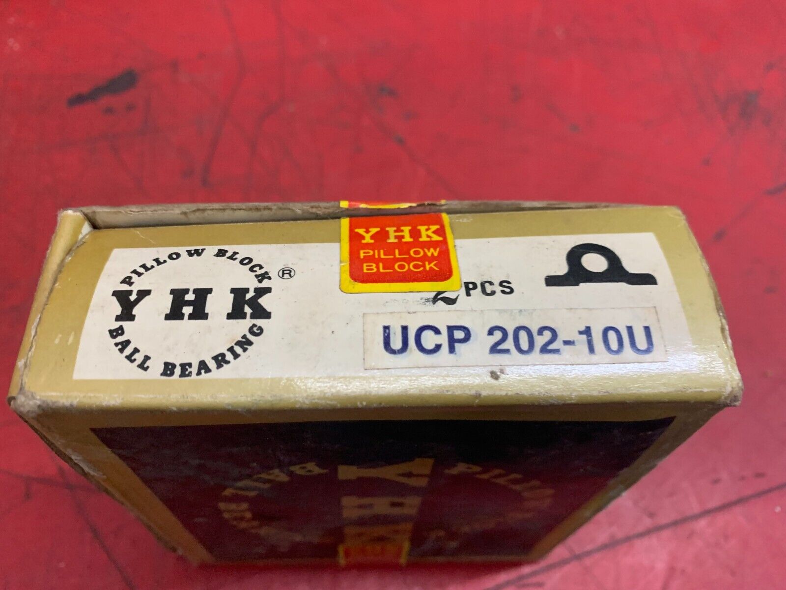 LOT OF 2 NEW IN BOX YHK PILLOW BLOCK BEARINGS UCP 202-10U