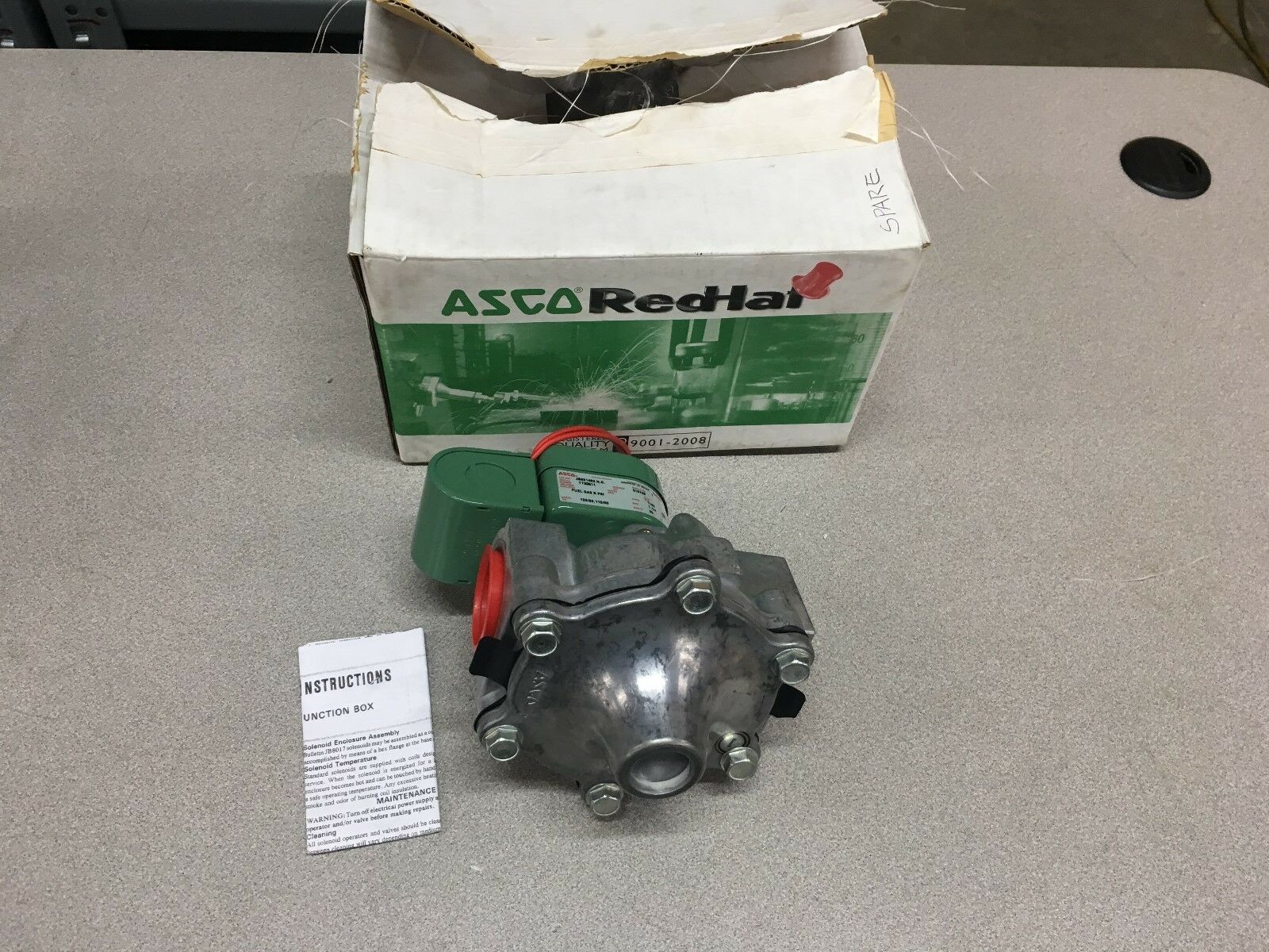 NEW IN BOX ASCO RED HAT SOLENOID VALVE 1-1/4" PIPE SIZE JB821463 N.O.