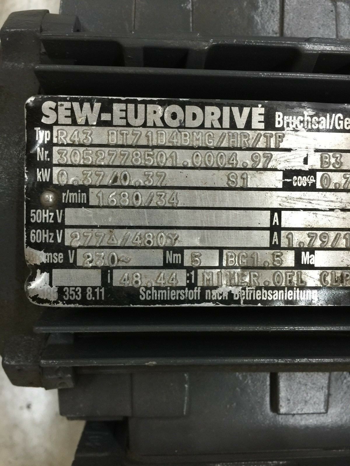 NEW SEW-EURODRIVE 1680/34 RPM GEARMOTOR 48.44:1 RATIO R43 DT71D4BMG/HR/TF