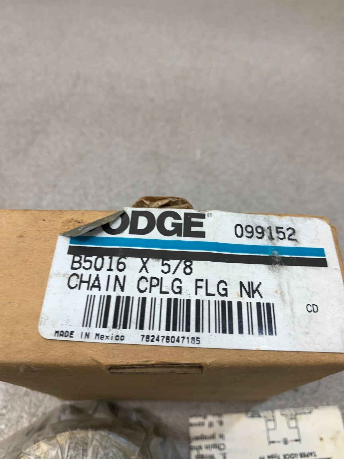 NEW IN BOX DODGE B5016 X 5/8 CHAIN COUPLING SPROCKET 099152