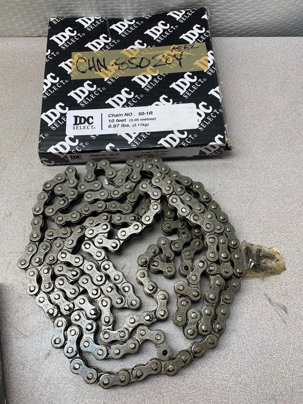 NEW IN BOX IDC SELECT ROLLER CHAIN 10FT. SINGLE STRAND 50-1R WITH MASTER LINK