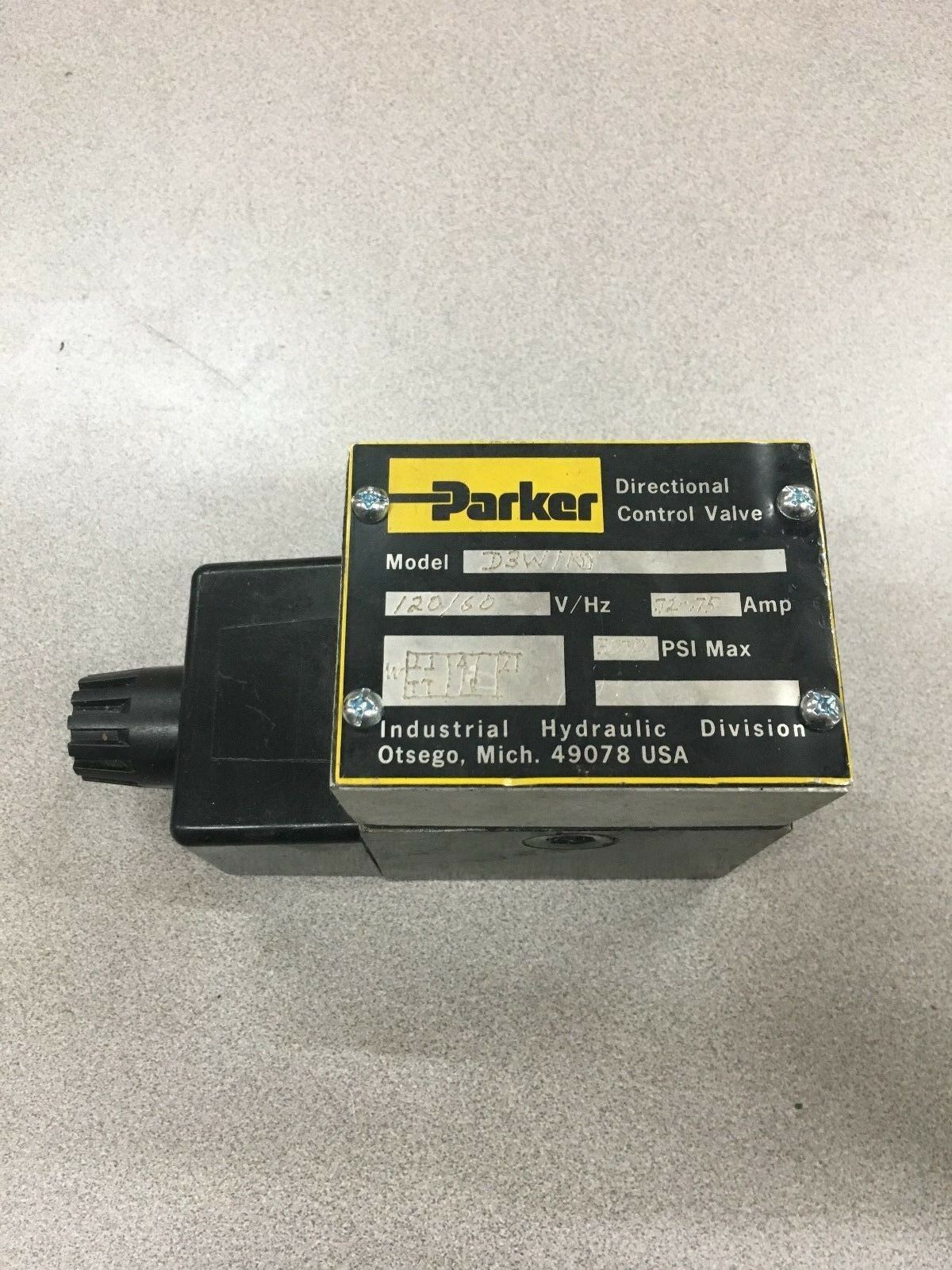 NEW NO BOX PARKER HYDRAULIC DIRECTIONAL CONTROL VALVE D3W1KY