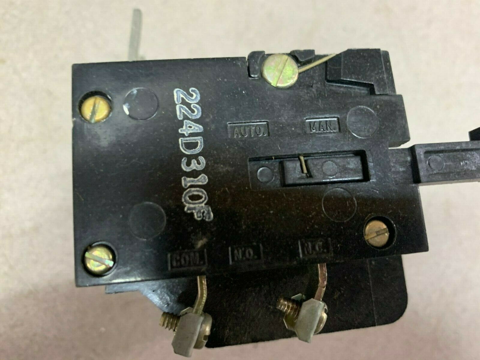 NEW IN BOX GE OVERLOAD RELAY CR224D3