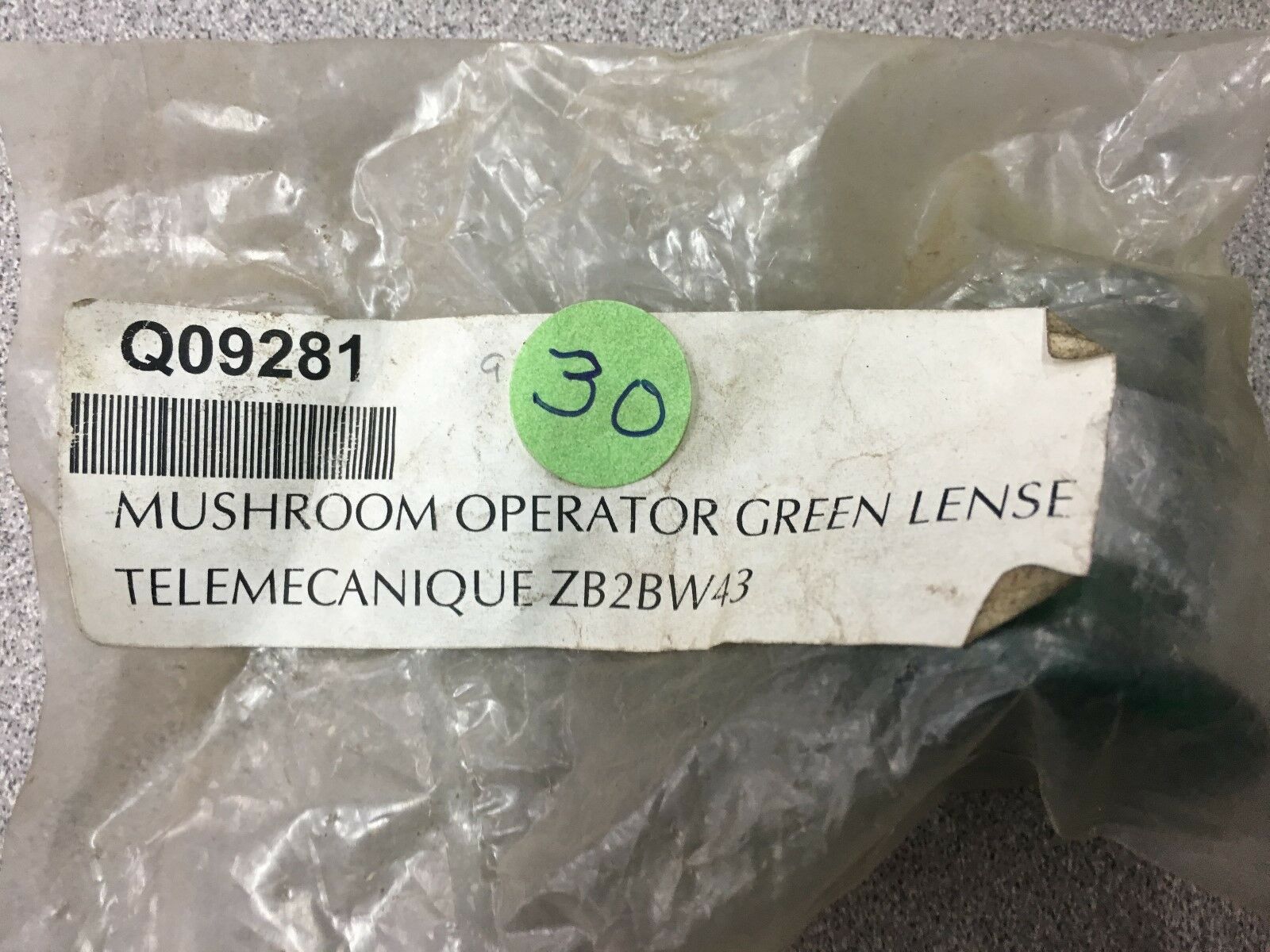 NEW TELEMECANIQUE GREEN LENSE ZB2BW43