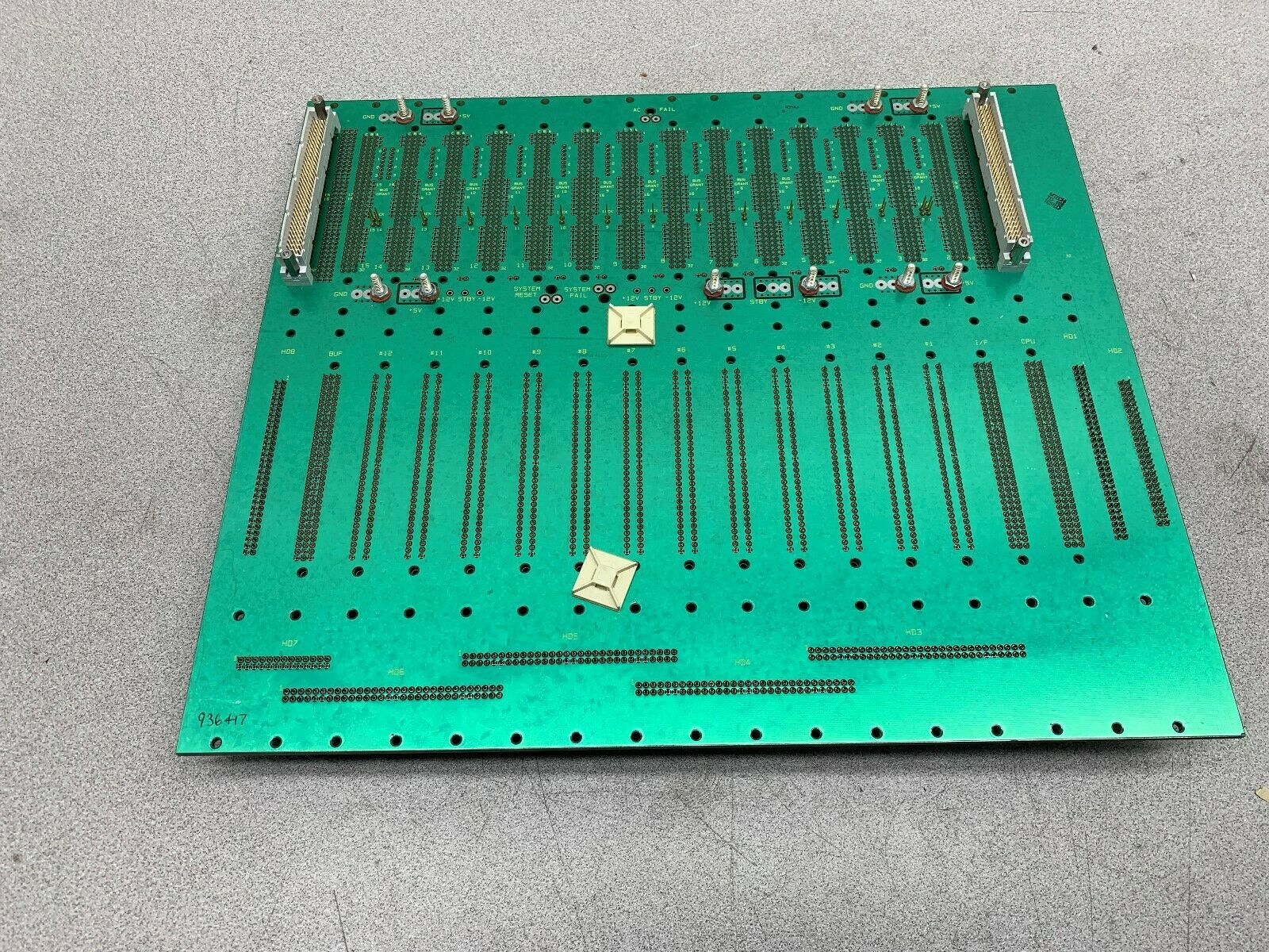 USED GENERIC CIRCUIT BOARD B4T9332