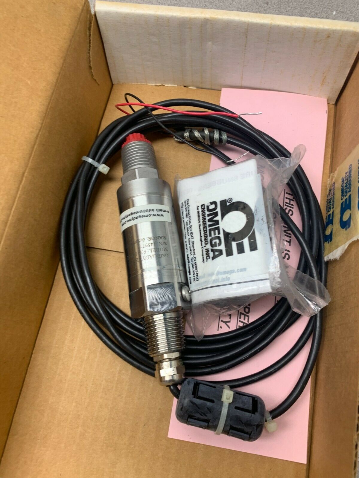 NEW IN BOX OMEGA PRESSURE TRANSMITTER PX41T0-5KGI