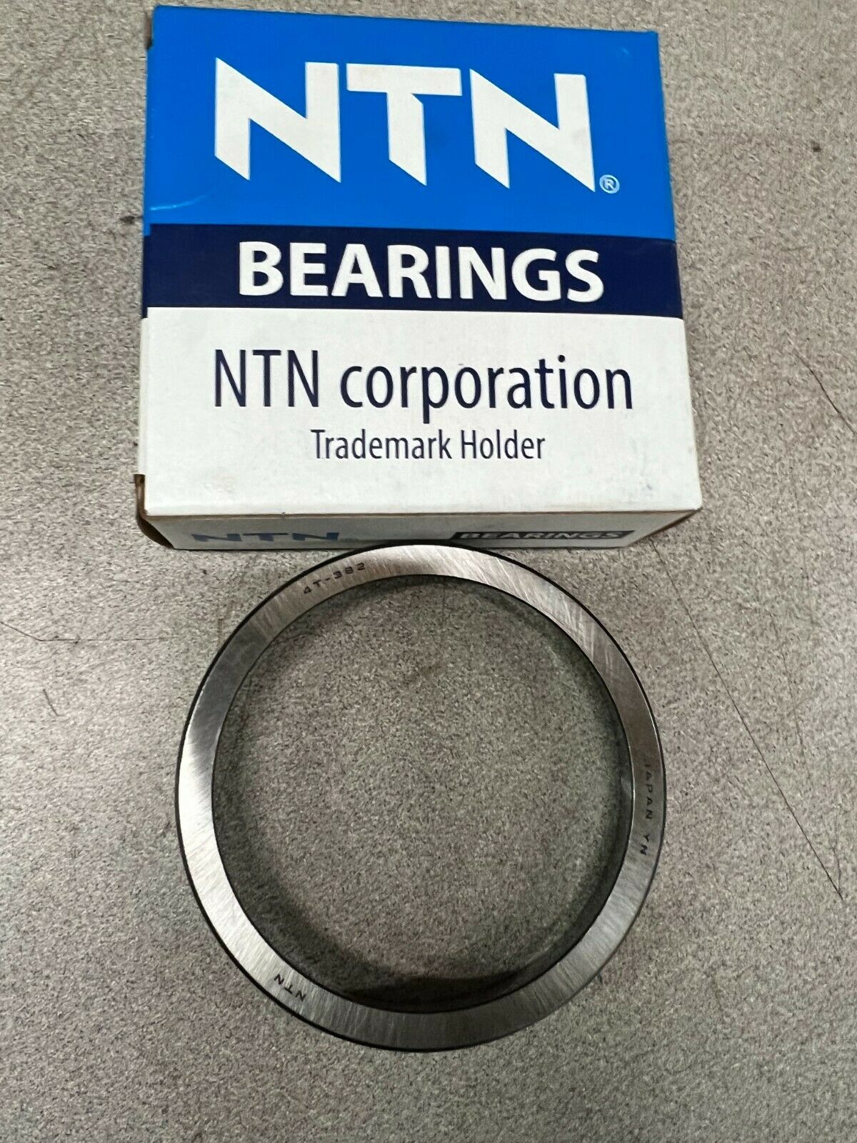 NEW IN BOX NTN BEARING RACE 4T-382