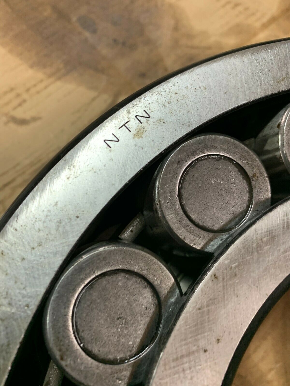 NEW NO BOX NTN SPHERCIAL ROLLER BEARING 22328BD1