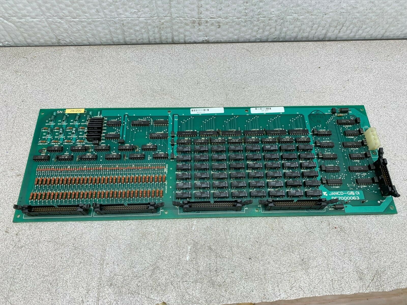 USED YASKAWA JANCD-GIO01 CIRCUIT BOARD DF7000063