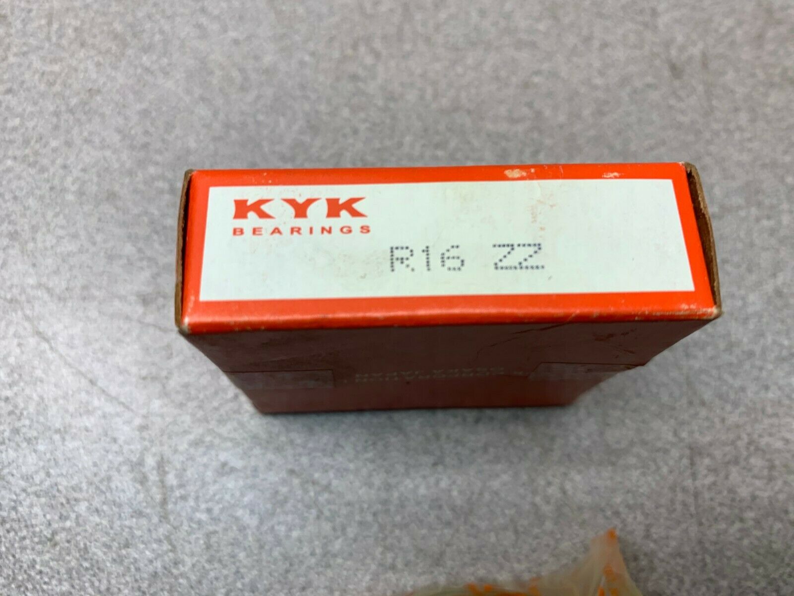 NEW IN BOX KYK BEARING R16ZZ