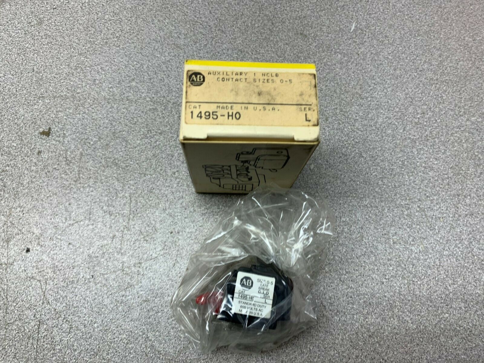 LOT OF 2 NEW IN BOX ALLEN BRADLEY AUXILIARY CONTACT 1495-H0 SERIES L