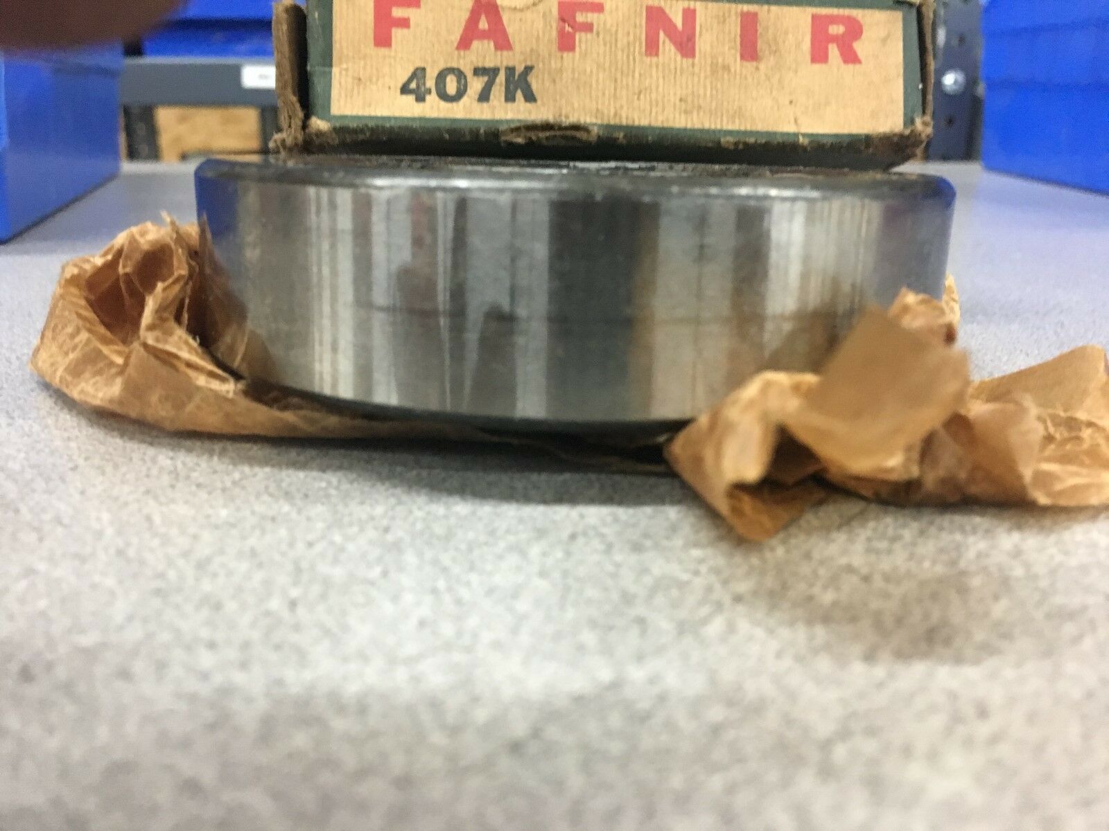 NEW IN BOX FAFNIR BEARING 407K