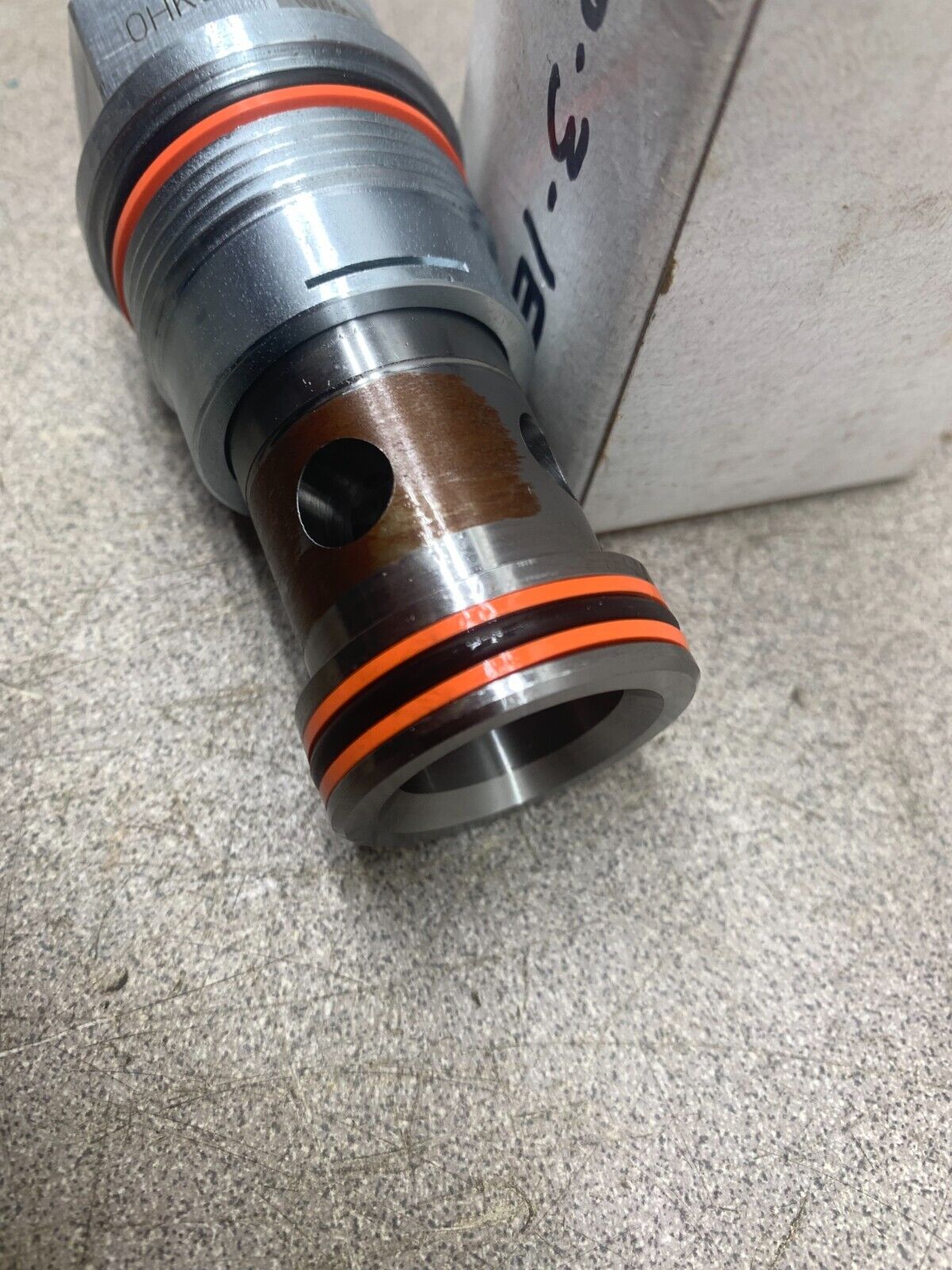 NEW IN BOX SUN HYDRAULICS CHECK VALVE CXGB-XAN