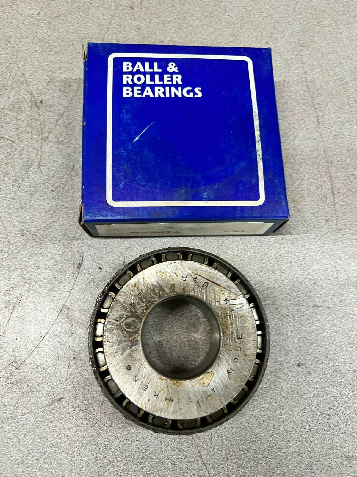 NEW IN BOX TIMKEN ROLLER BEARING 457