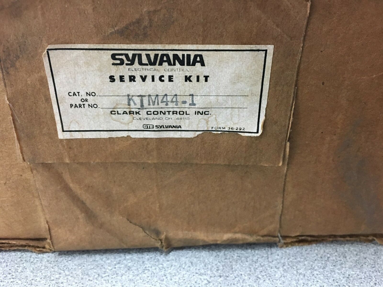 NEW IN BOX SYLVANIA Auxiliary Contact CLARK KTM44-1