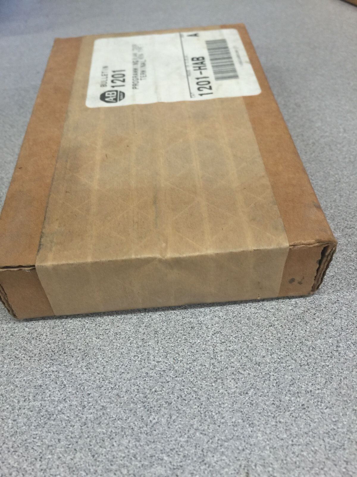 NEW FACTORY SEALED ALLEN BRADLEY PROGRAMMING TERMINAL BLANK COVER 1201-HAB SER.A