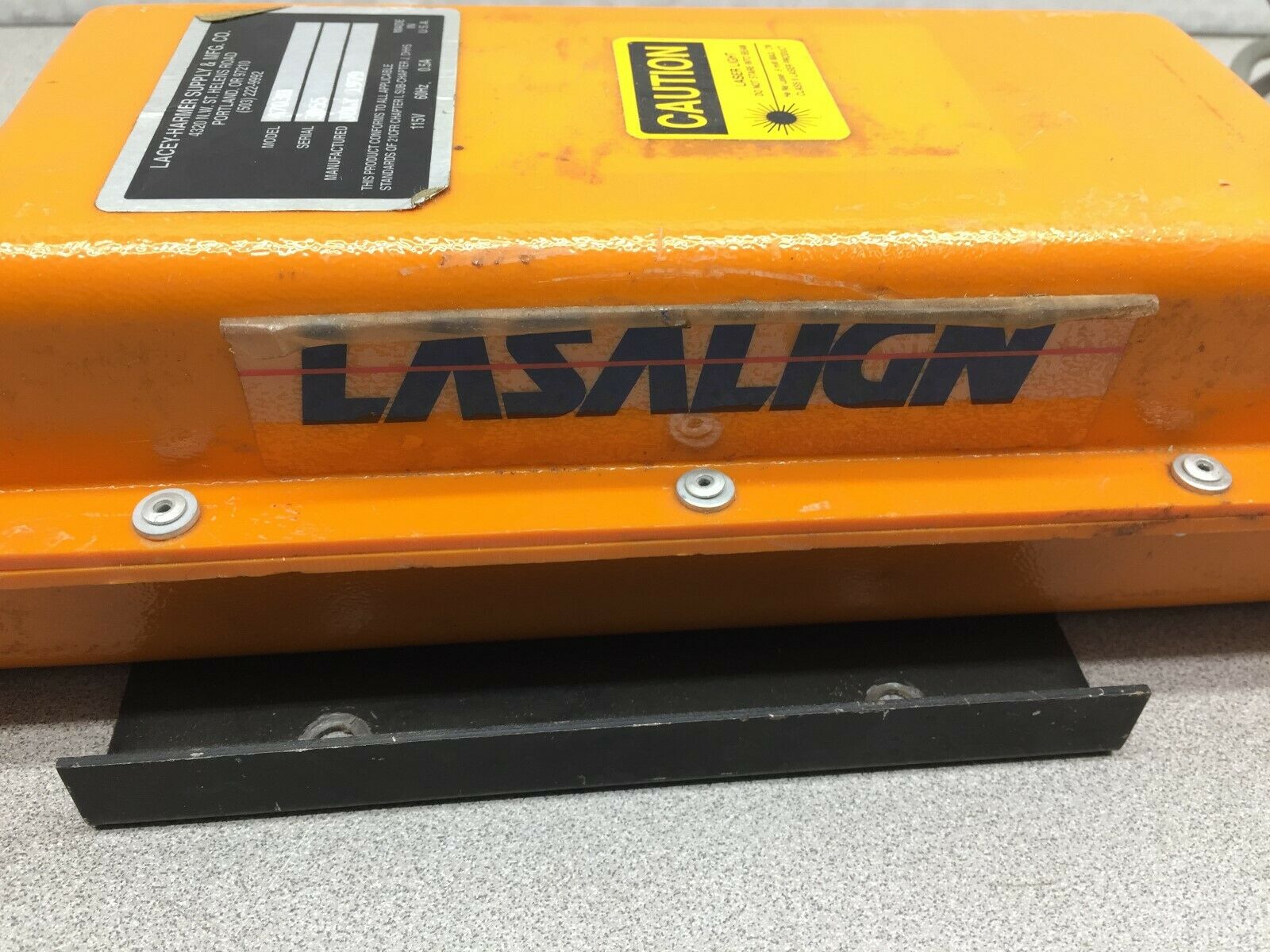 USED LASALIGN 120 VAC LAZER LIGHT 4703H