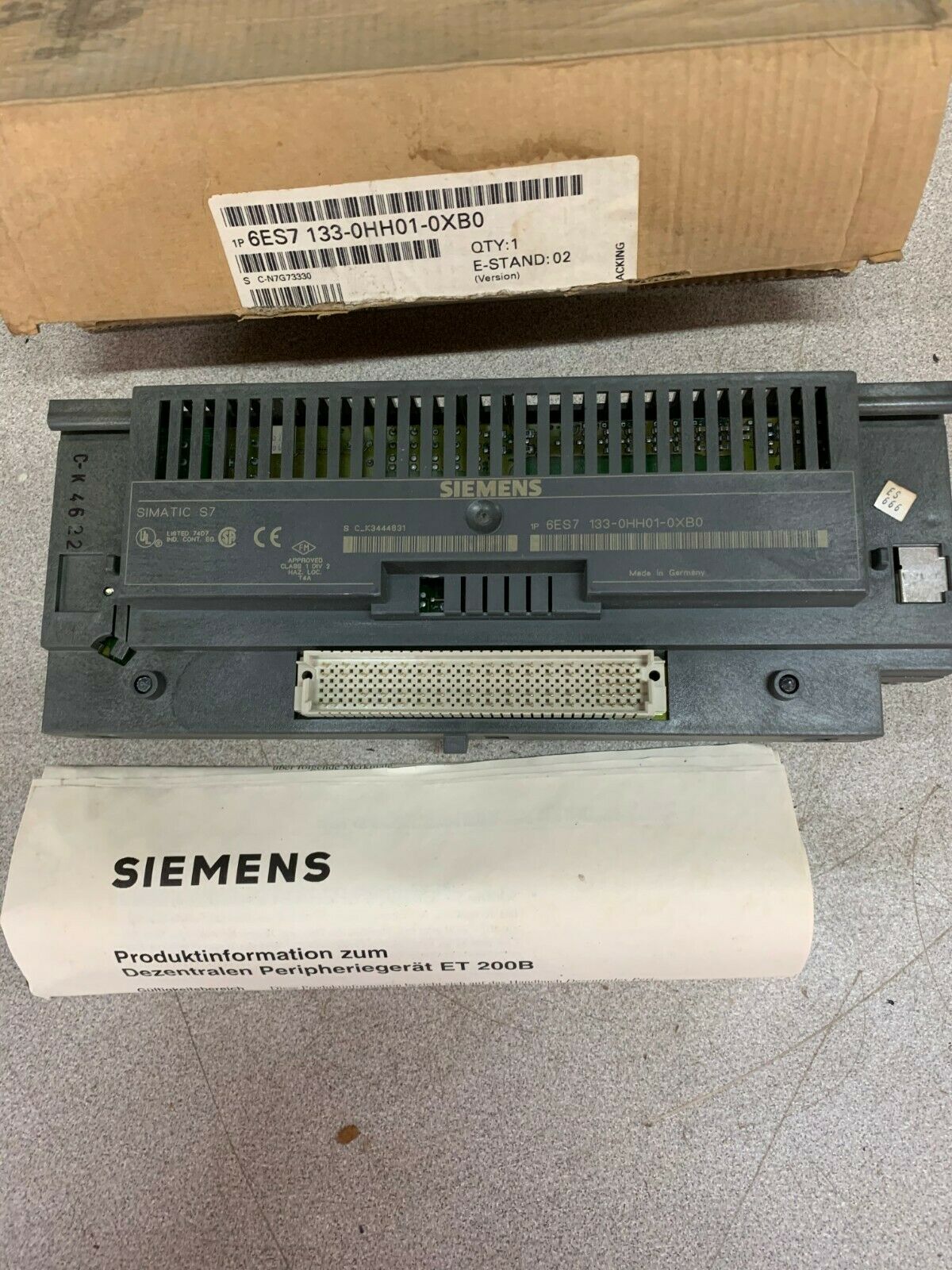 USED SIEMENS SIMATIC DIGITAL IN/RELAY OUT MODULE 6ES7 133-0HH01-0XB0