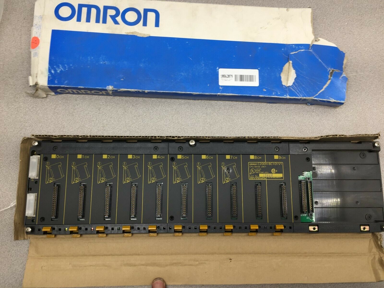 NEW NO BOX OMRON CPU BASE UNIT C200H-BC101-V1